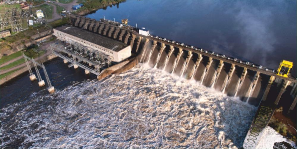 Fotografía aérea de la central hidroeléctrica de Rincón del Bonete